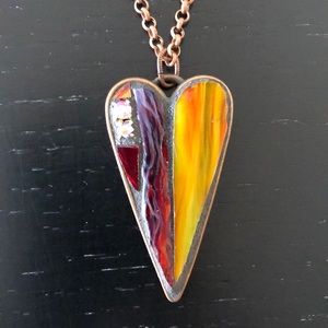 🌟Glass heart necklace on bronze chain